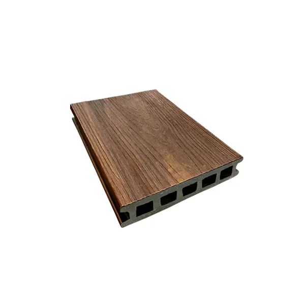 Deck 150 × 32 mm — In Brasil
